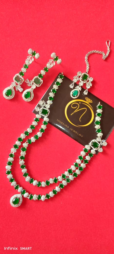 Stunning jewelry set
